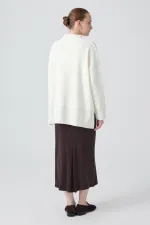 DİK YAKA BASIC TRİKO KAZAK