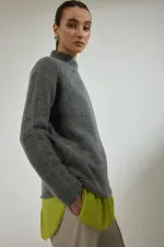 STAND-NECK KNITTED SWEATER STAND-NECK KNITTED SWEATER