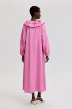 DRESS WITH RUFFLED COLLAR DRESS WITH RUFFLED COLLAR