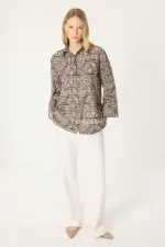 CHEMISE À MOTIFS ETHNIQUES