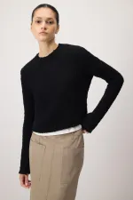 YUMUŞAK DOKULU KISA TRİKO KAZAK