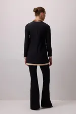 CONTRASTING COLORED CREPE TUNIC