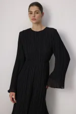 BİYE KEMERLİ PİLİSELİ ŞİFON ELBİSE