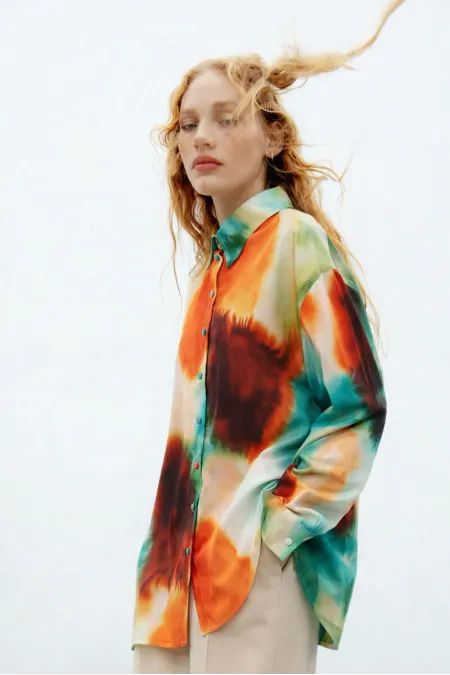 CHEMISE À MOTIFS BATIK