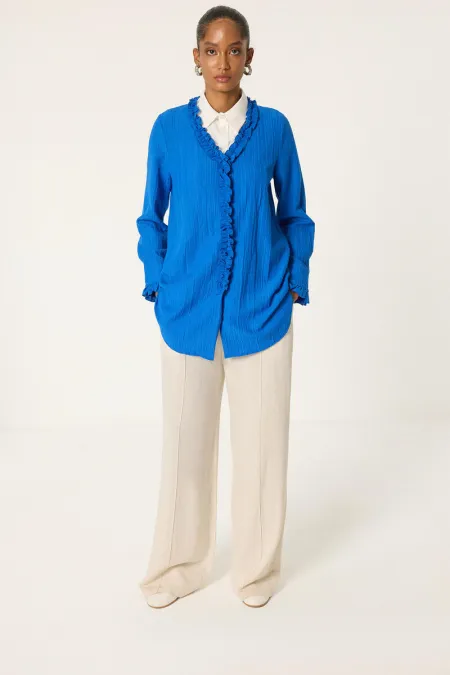 DEKOLTE KAPATICI GÖMLEK YAKA