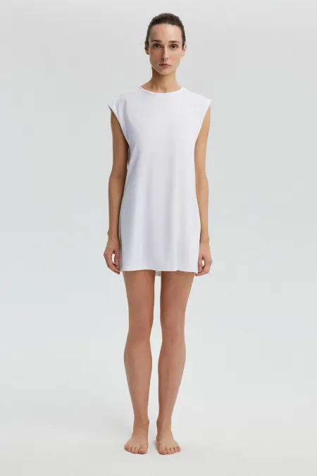 SLEEVELESS LINED TUNIC