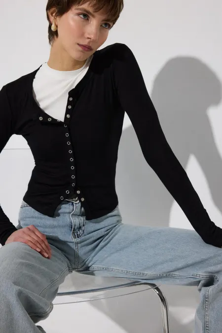 ÖNDEN ÇITÇITLI UZUN KOLLU BODY