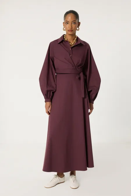 ENSEMBLE VESTE ET JUPE À NŒUDS