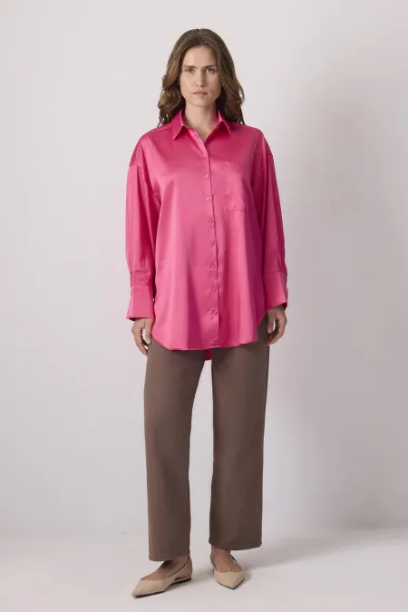 CHEMISE EN SATIN COUPE DÉCONTRACTÉE