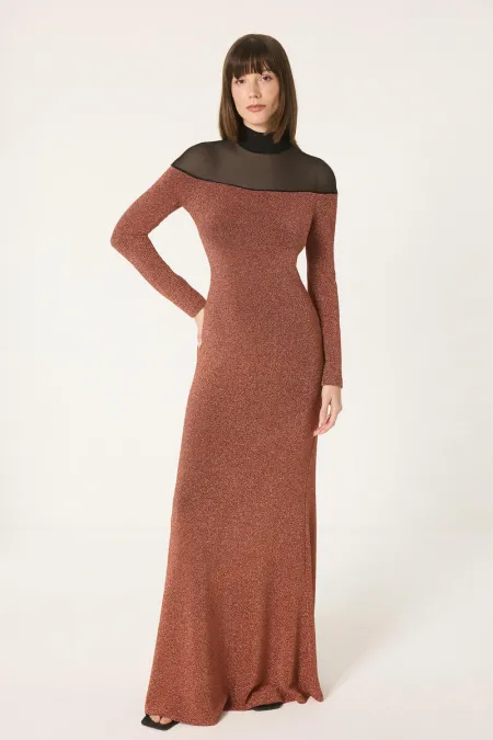 ROBE À MANCHES LONGUES AVEC DÉTAILS À PAILLETTES