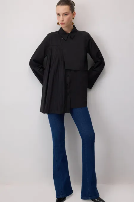CHEMISE ASYMÉTRIQUE AVEC DÉTAILS PLISSÉS