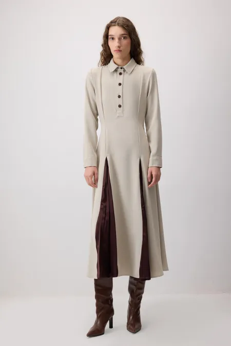 PLEATED FRONT CREPE DRESS PLEATED FRONT CREPE DRESS