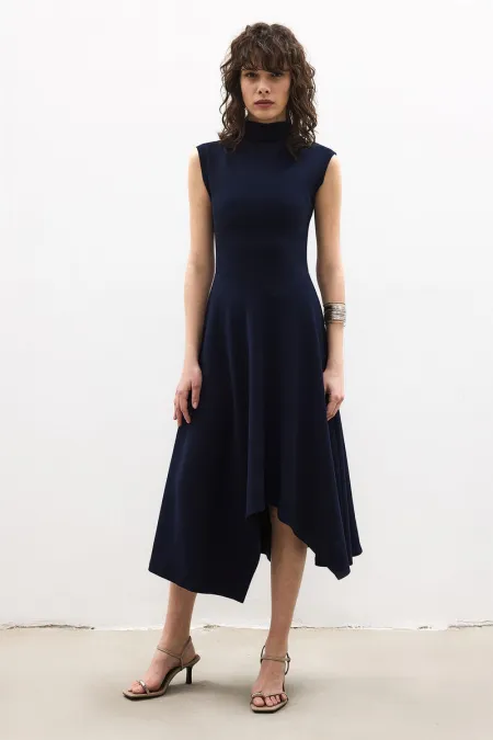 ASYMMETRICAL KNITTED DRESS