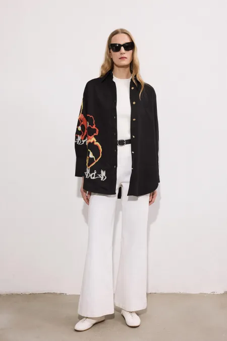 CHEMISE EN GABARDINE BRODÉE