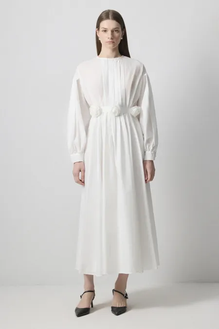 PLEATED POPLIN DRESS WITH FLORAL DETAILS