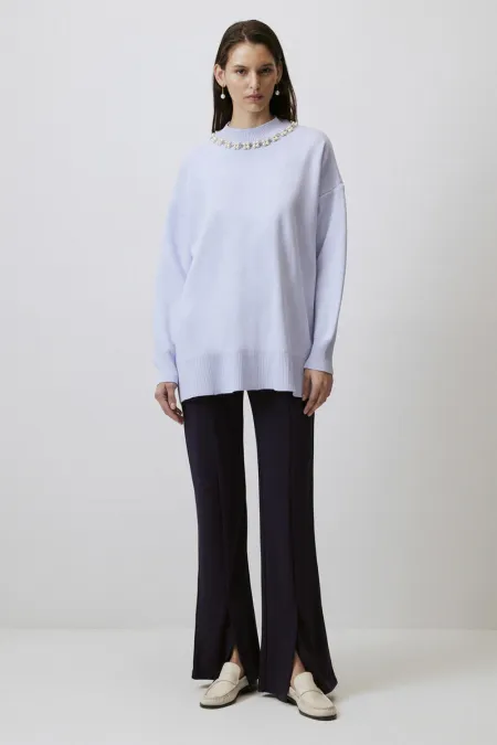 YAKASI İNCİLİ KAZAK