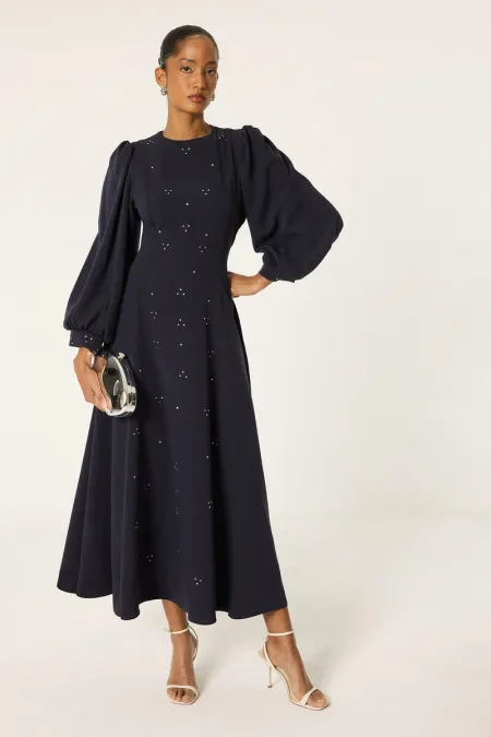 TAŞLI BALON KOL ELBİSE