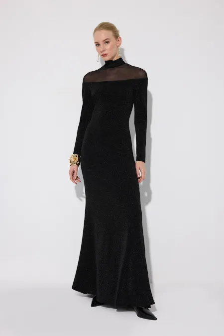 ROBE À MANCHES LONGUES AVEC DÉTAILS À PAILLETTES