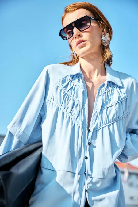 POPLIN SHIRT WITH GATHERING DETAIL