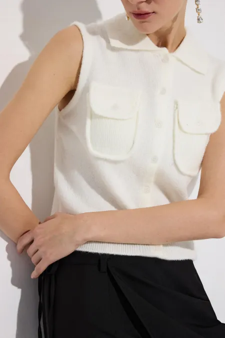 GILET EN MAILLE AVEC DÉTAILS DE POCHES GILET EN MAILLE AVEC DÉTAILS DE POCHES