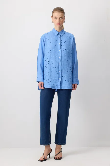 Chemise oversize 100% lin ornée de pierres