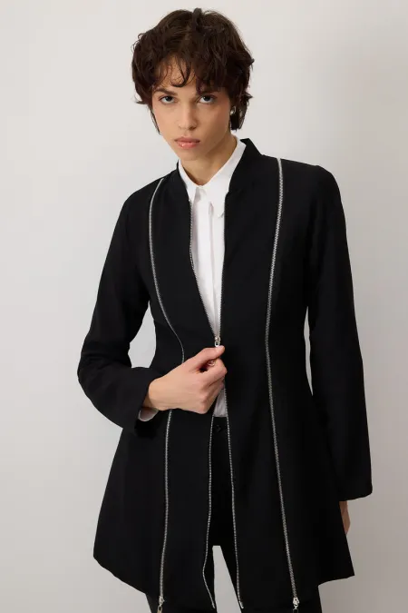 ZIPPED CREPE JACKET ZIPPED CREPE JACKET