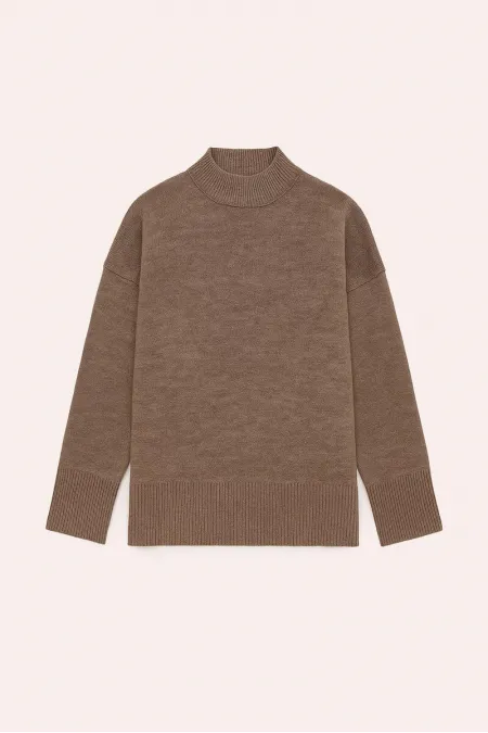 DİK YAKA BASIC TRİKO KAZAK