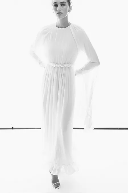 VOLANLI ŞİFON ELBİSE