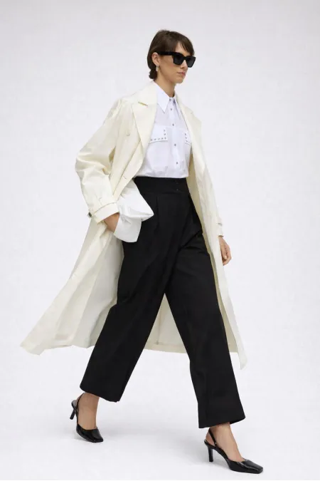 HIGH-WAISTED PLEATED PANTS
