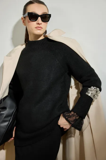 DİK YAKA TRİKO KAZAK