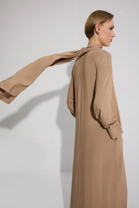 Robe en viscose à col châle