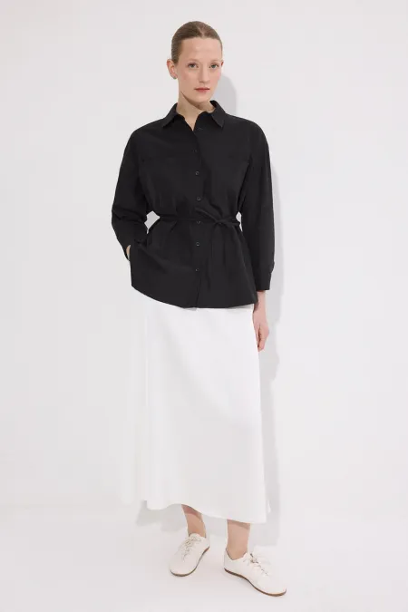 CHEMISE FINE À CEINTURE ET POCHES