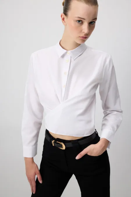 CHEMISE COURTE EN POPLIN AVEC CEINTURE