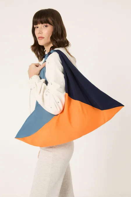 SAC TRIANGULAIRE MULTICOLORE