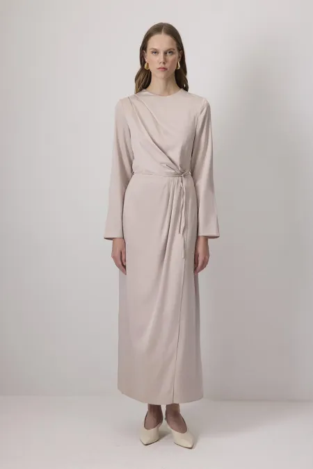 DRAPELİ SATEN ELBİSE