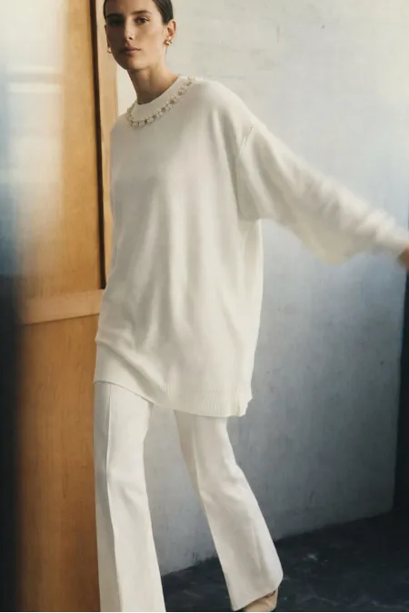 YAKASI İNCİLİ KAZAK