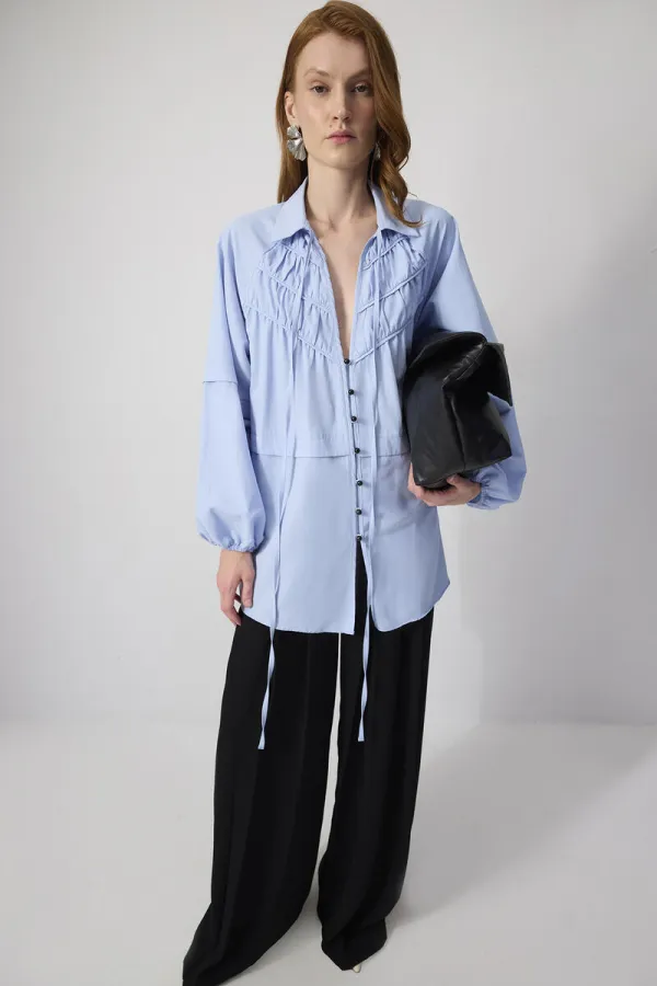 POPLIN SHIRT WITH GATHERING DETAIL