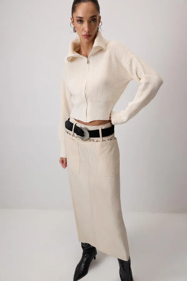 FERMUARLI GENIŞ YAKA TRIKO HIRKA