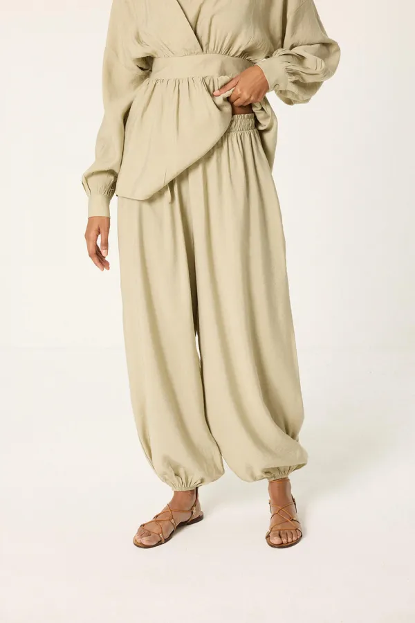 PEPLUM TUNIC AND SHALWARS PANTS 2-PIECE SET