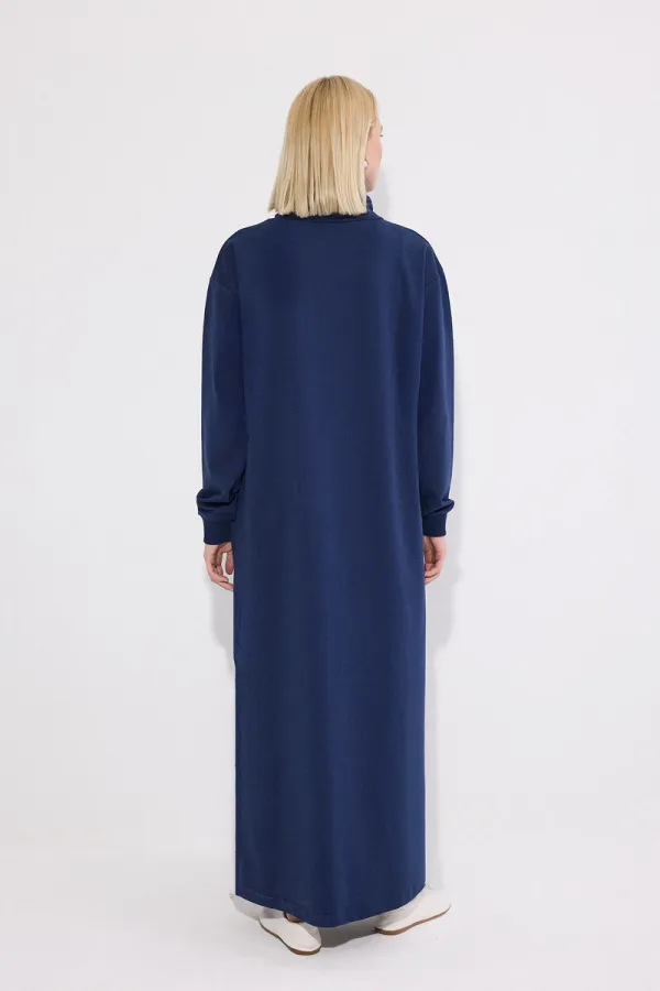 DİK YAKA ÖRME ELBİSE