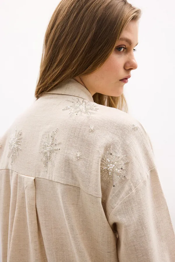 CHEMISE À PERLES