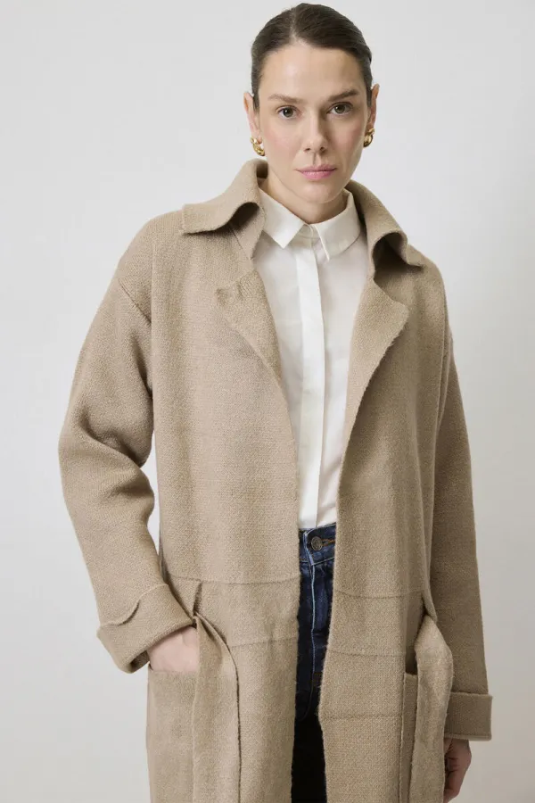 CARDIGAN LONG EN MAILLE AVEC CEINTURE À LA TAILLE