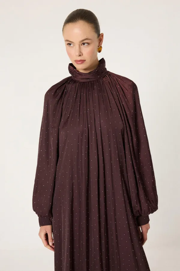 ROBE EN CHIFFON ORNÉE