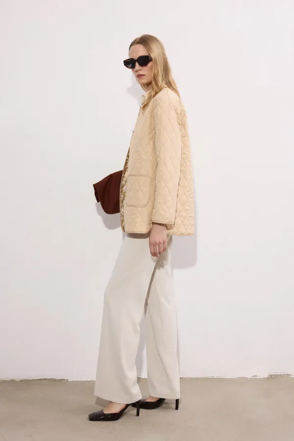 VESTE MATELASSÉE AVEC POCHES