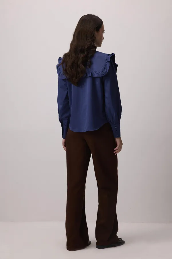 CHEMISE À COL MARIN À VOLANTS