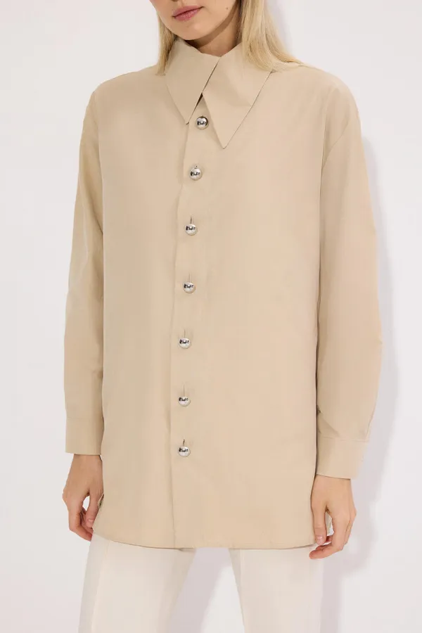 METAL DÜĞMELİ GÖMLEK