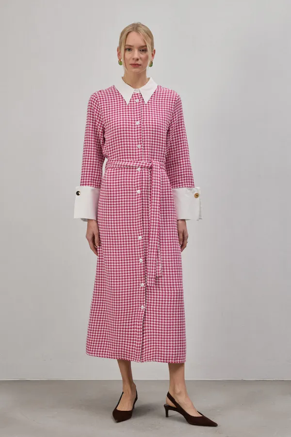 Houndstooth pattern tweed dress Houndstooth pattern tweed dress