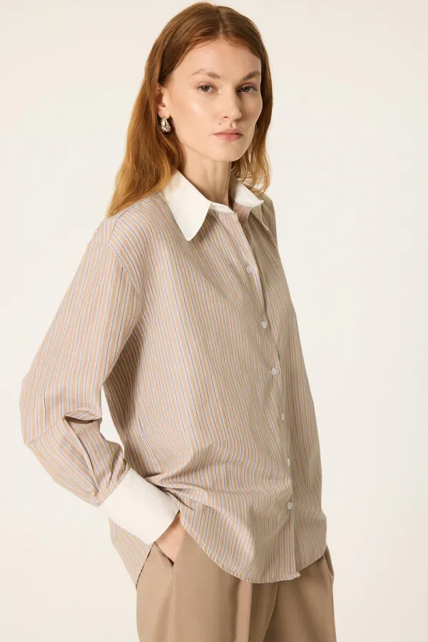 STRIPED WHITE COLLAR SHIRT STRIPED WHITE COLLAR SHIRT