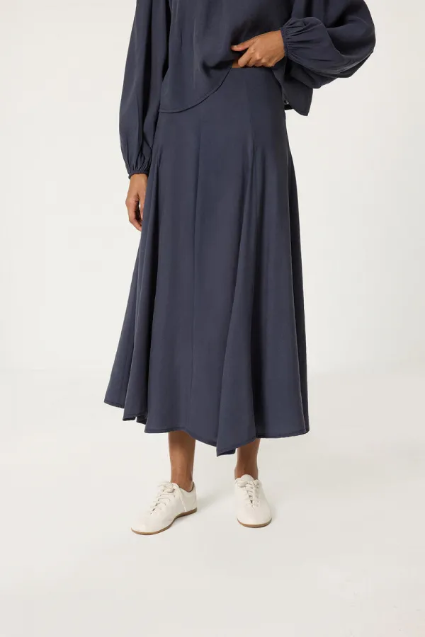 DÜĞME DETAYLI TAKIM