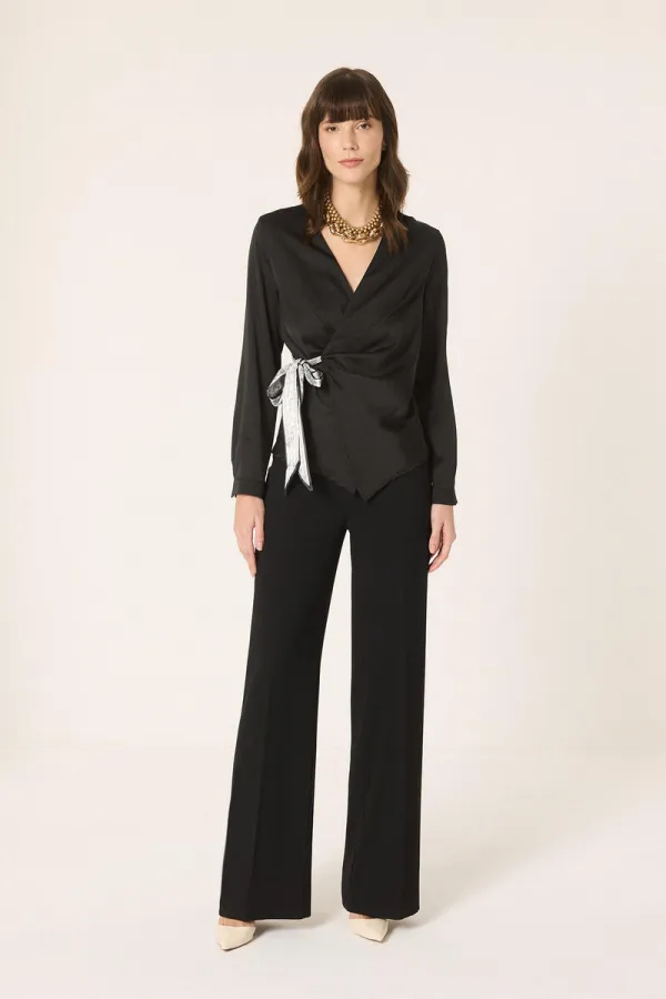 Tunique en satin à nouer sur le côté